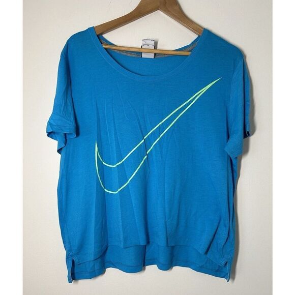 Nike Women Medium Activewear Top Blue Short Sleeve Scoop Neck Swoosh - Picture 1 of 6